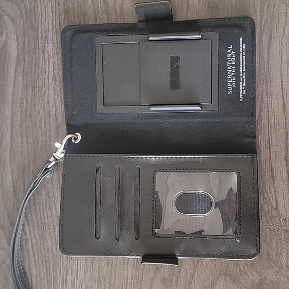 Supernatural Phone Wallet - Picture 2 of 3